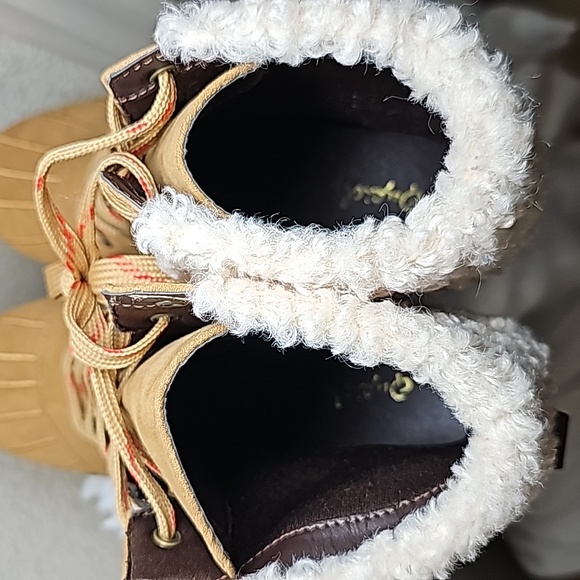 Qupid Heel Boots - Picture 7 of 9